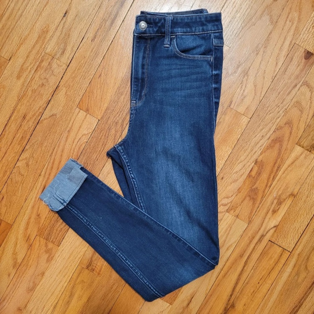 Hollister skinny jeans